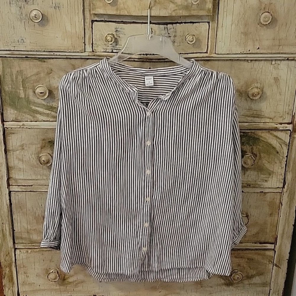 Old Navy Blue and White Stripe Blouse with 3/4 Sleeves